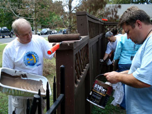 Green Doors volunteers